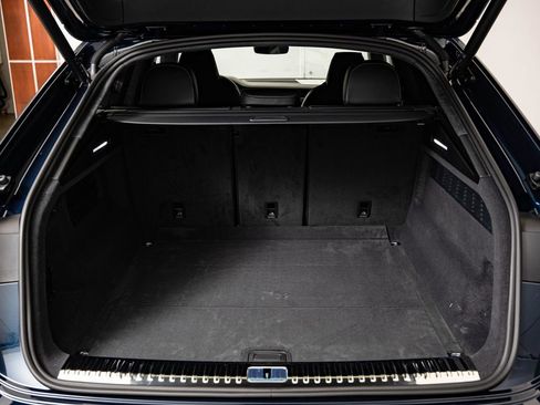 New 2026 Audi SQ8 Prestige AWD/4WD image 21