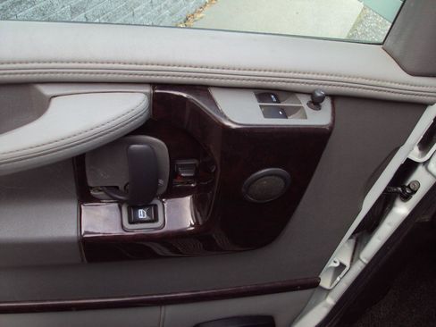 Used 2012 GMC Savana 1500 AWD image 20