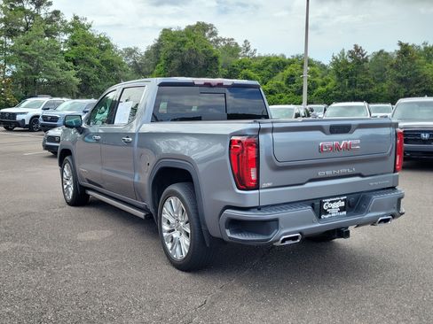 Used 2020 GMC Sierra 1500 Denali w/ Denali Ultimate Package AWD/4WD image 3