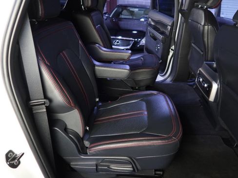 Used 2024 Ford Expedition Max Limited image 15