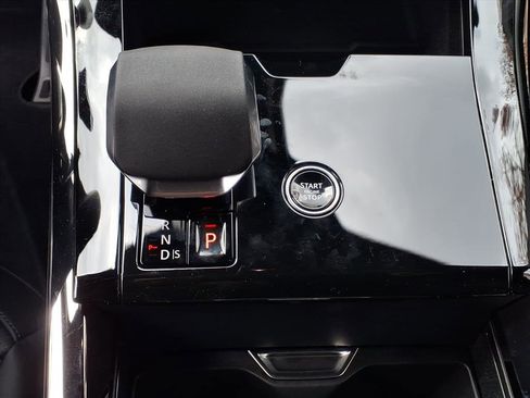 New 2025 Land Rover Range Rover Sport Dynamic SE image 13