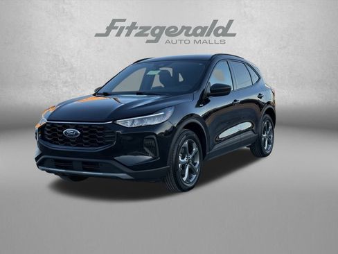 Used 2025 Ford Escape ST-Line image 2