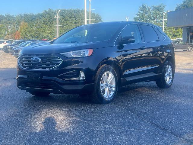 Certified 2020 Ford Edge SEL w/ Cold Weather Package AWD/4WD image 3