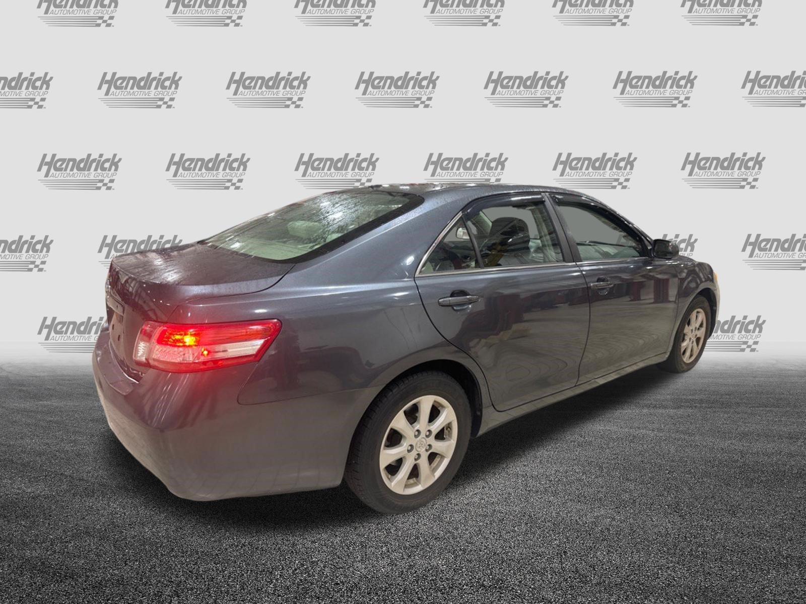Used 2010 Toyota Camry LE FWD image 41