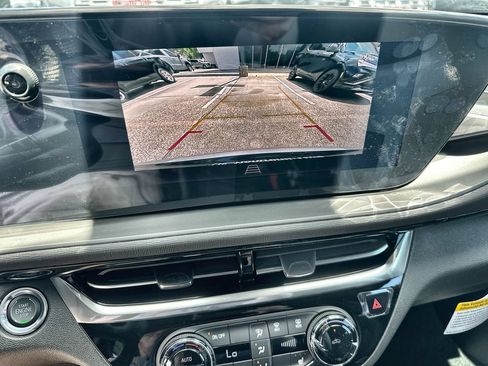 New 2026 Buick Envista Sport Touring w/ Convenience I Package FWD image 29