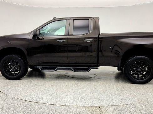 Used 2019 Chevrolet Silverado 1500 Custom w/ Custom Value Package image 8