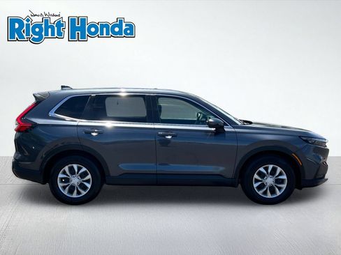 Used 2026 Honda CR-V LX image 8