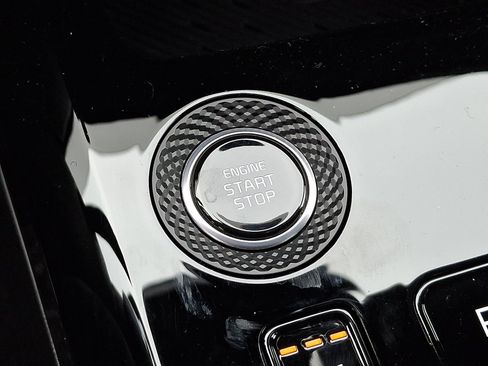 New 2026 Kia Niro EX image 20