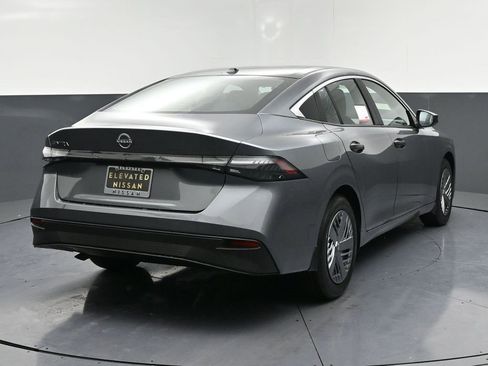 New 2026 Nissan Sentra S w/ Floor Mat Package image 4