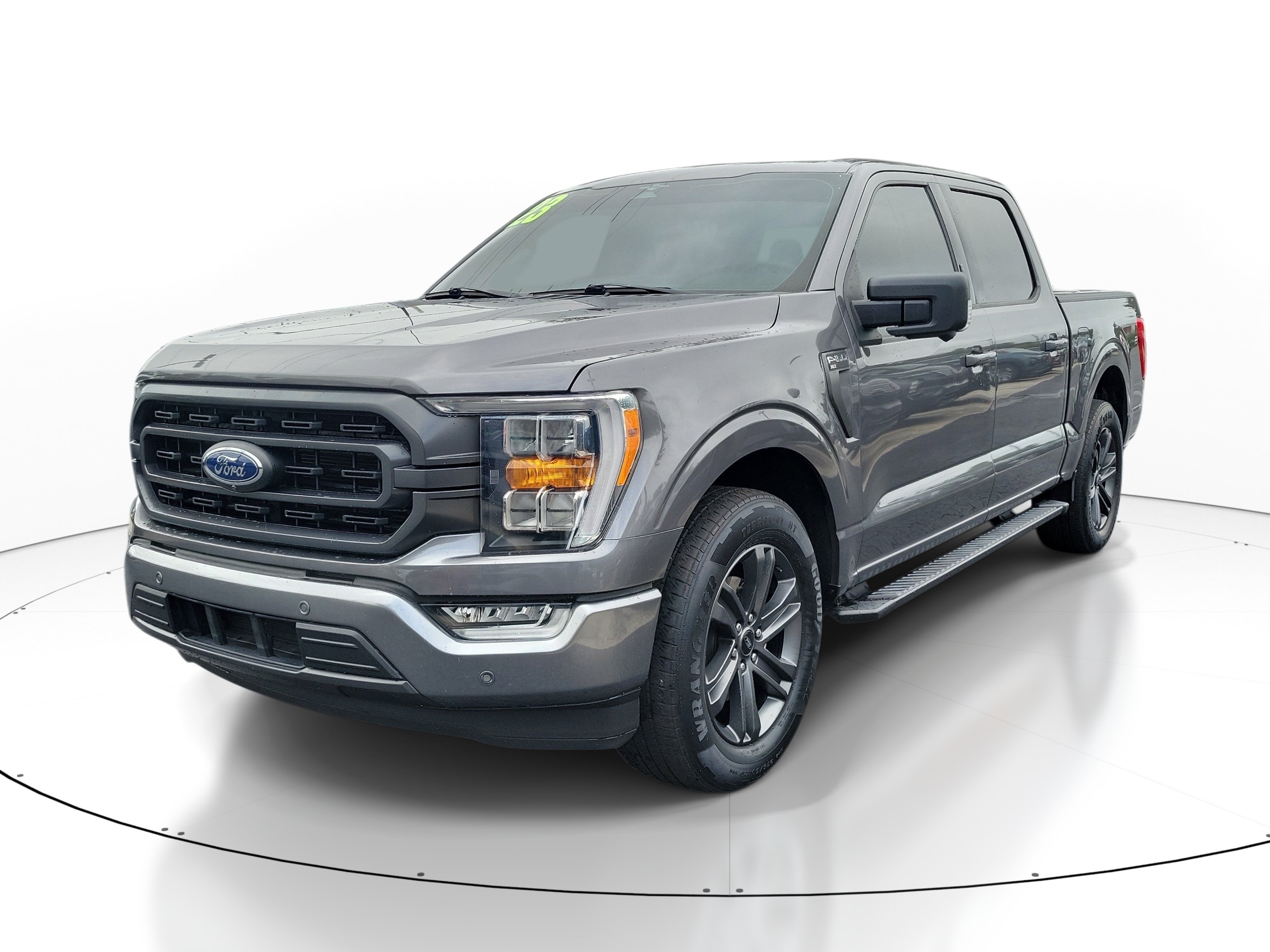 Used 2023 Ford F150 XLT w/ Equipment Group 302A High RWD image 3
