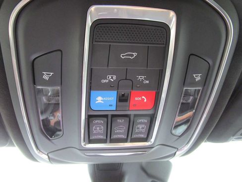 New 2025 Jeep Grand Cherokee Summit image 55