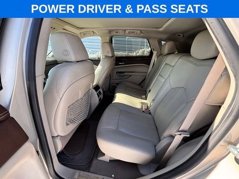 Used 2012 Cadillac SRX Luxury image 3