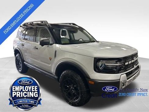 New 2026 Ford Bronco Sport Badlands w/ Sasquatch Badlands Package AWD/4WD image 6