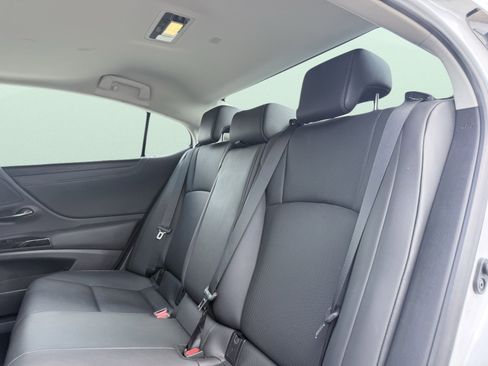 Used 2022 Lexus ES 250 w/ Premium Package image 41