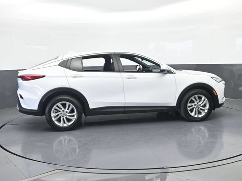 Used 2025 Buick Envista Preferred FWD image 7