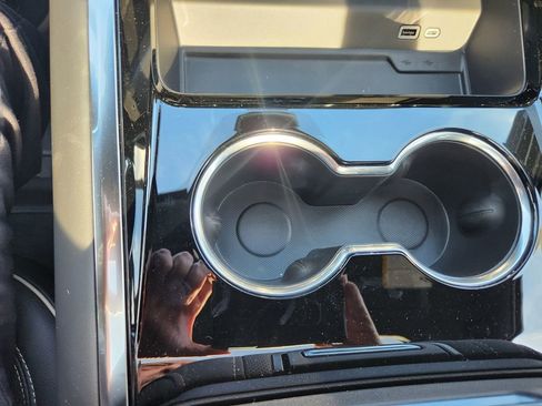 New 2026 Chevrolet Suburban Premier image 26