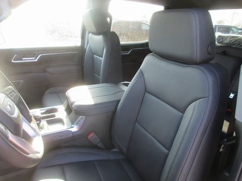 New 2026 GMC Sierra 1500 SLT w/ SLT Premium Package image 12