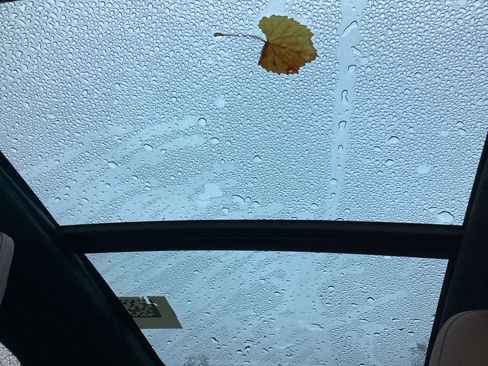 Certified 2023 Volvo XC60 B5 Plus w/ Protection Package Premier image 28