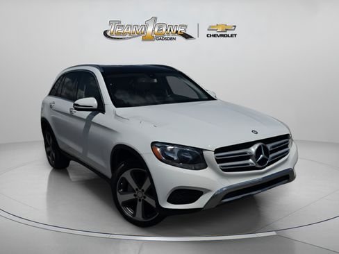 Used 2017 Mercedes-Benz GLC 300 image 1