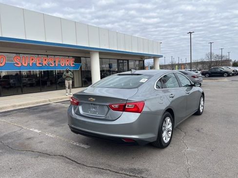 Used 2023 Chevrolet Malibu LT image 5