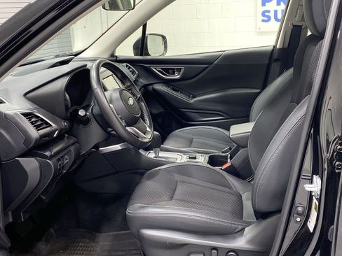 Used 2024 Subaru Forester Premium AWD/4WD image 11