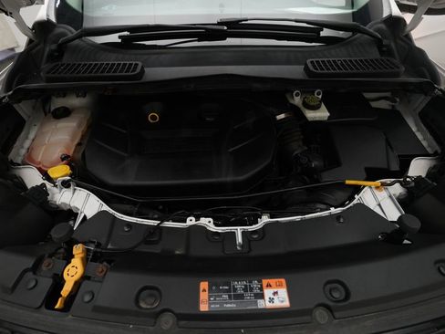 Used 2014 Ford Escape Titanium w/ Equipment Group 401A AWD/4WD image 3