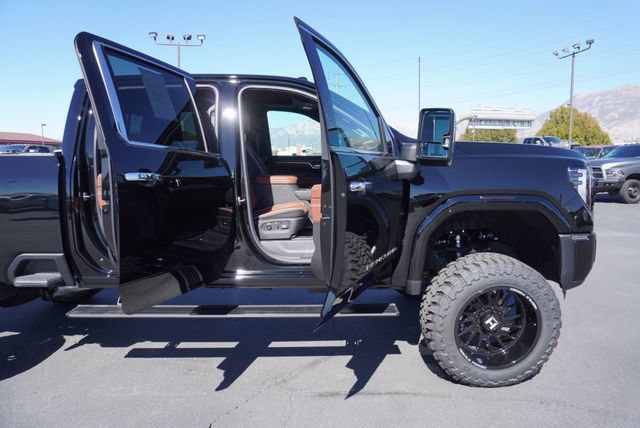 Used 2026 GMC Sierra 3500 Denali Ultimate AWD/4WD image 26