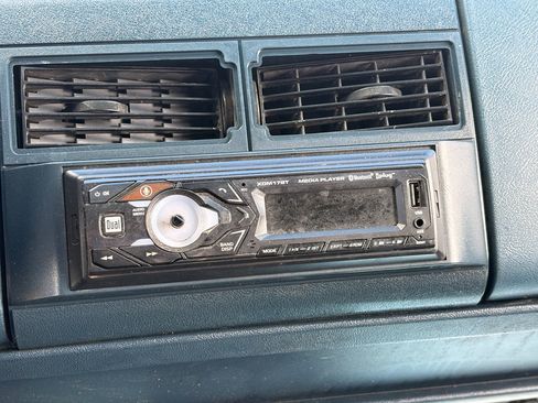 Used 1991 GMC Sierra 1500 4x4 Extended Cab image 18