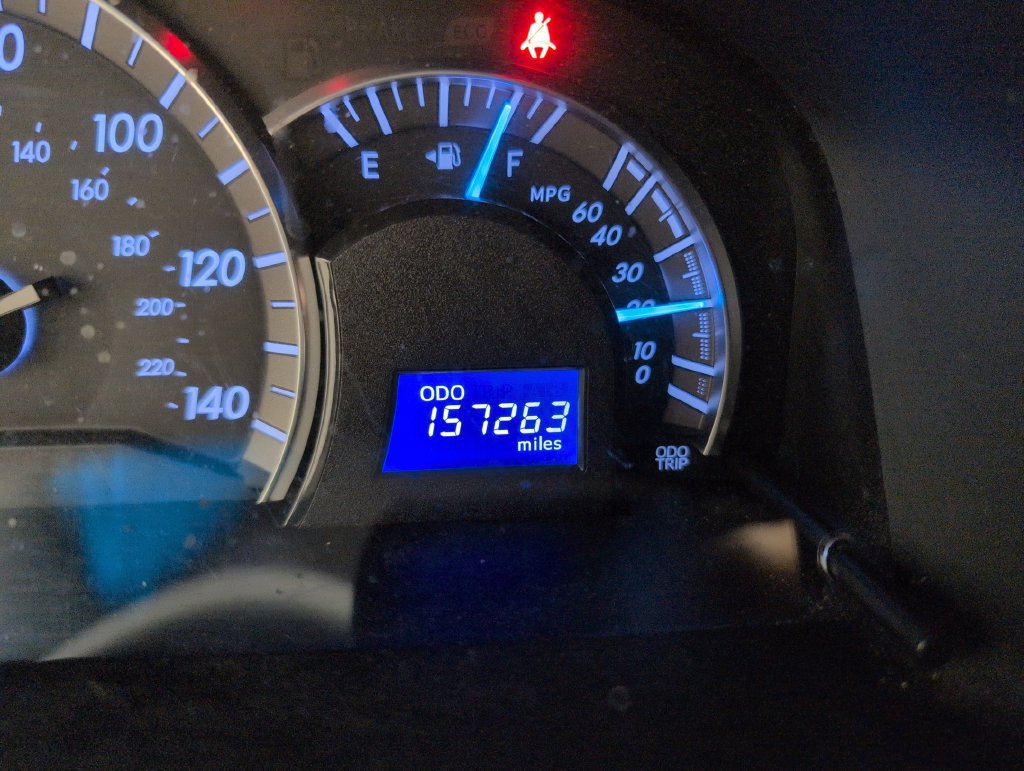 Used 2013 Toyota Camry SE FWD image 23