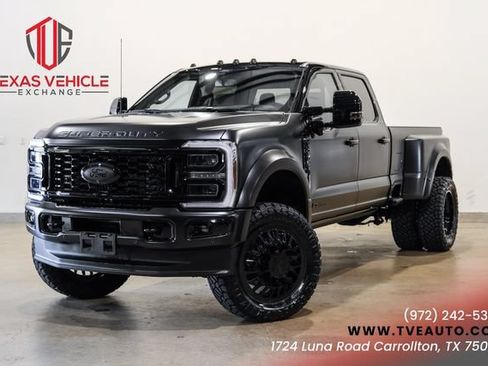 Used 2026 Ford F450 Platinum w/ Platinum Plus Package AWD/4WD image 1