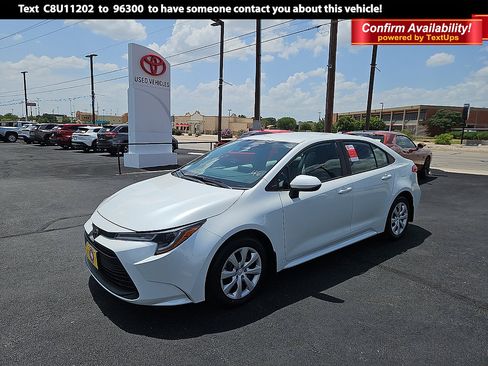 Certified 2026 Toyota Corolla LE FWD image 1