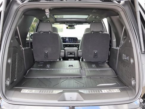 New 2026 Chevrolet Tahoe Premier image 36