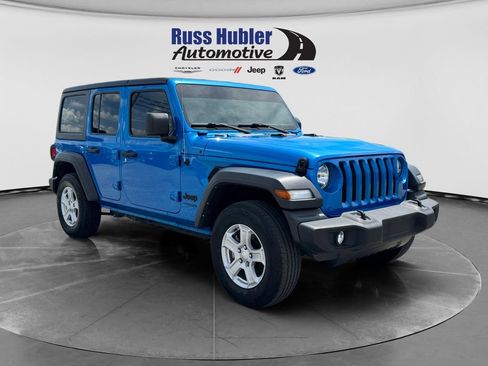 Used 2022 Jeep Wrangler Unlimited Sport AWD/4WD image 9