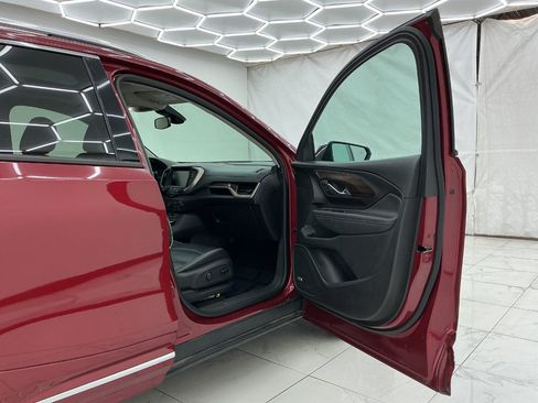 Used 2018 GMC Terrain Denali w/ Advanced Safety Package FWD image 17
