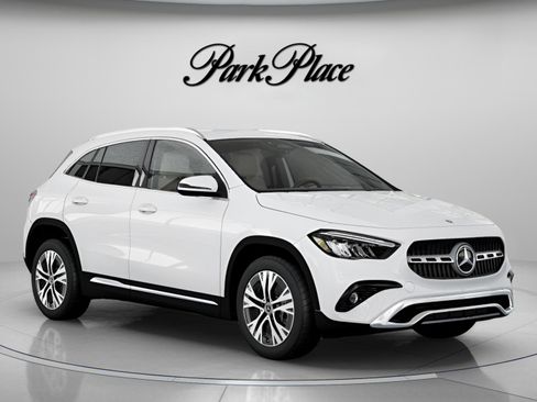 New 2026 Mercedes-Benz GLA 250 4MATIC image 30