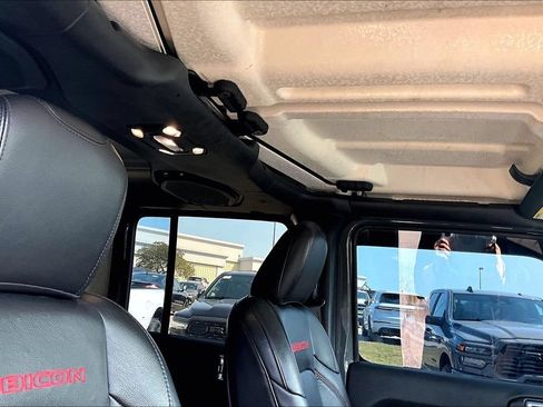 Used 2021 Jeep Wrangler Unlimited Rubicon AWD/4WD image 19