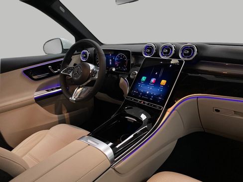 New 2026 Mercedes-Benz GLC 300 4MATIC image 18