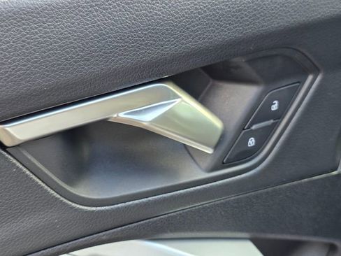 Used 2024 Audi Q3 2.0T Premium image 23