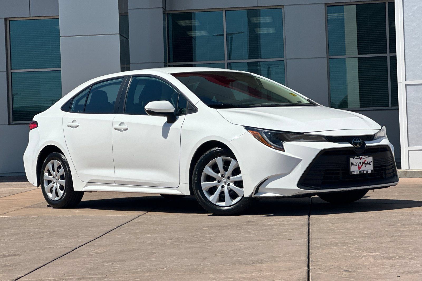 Certified 2024 Toyota Corolla LE FWD image 2