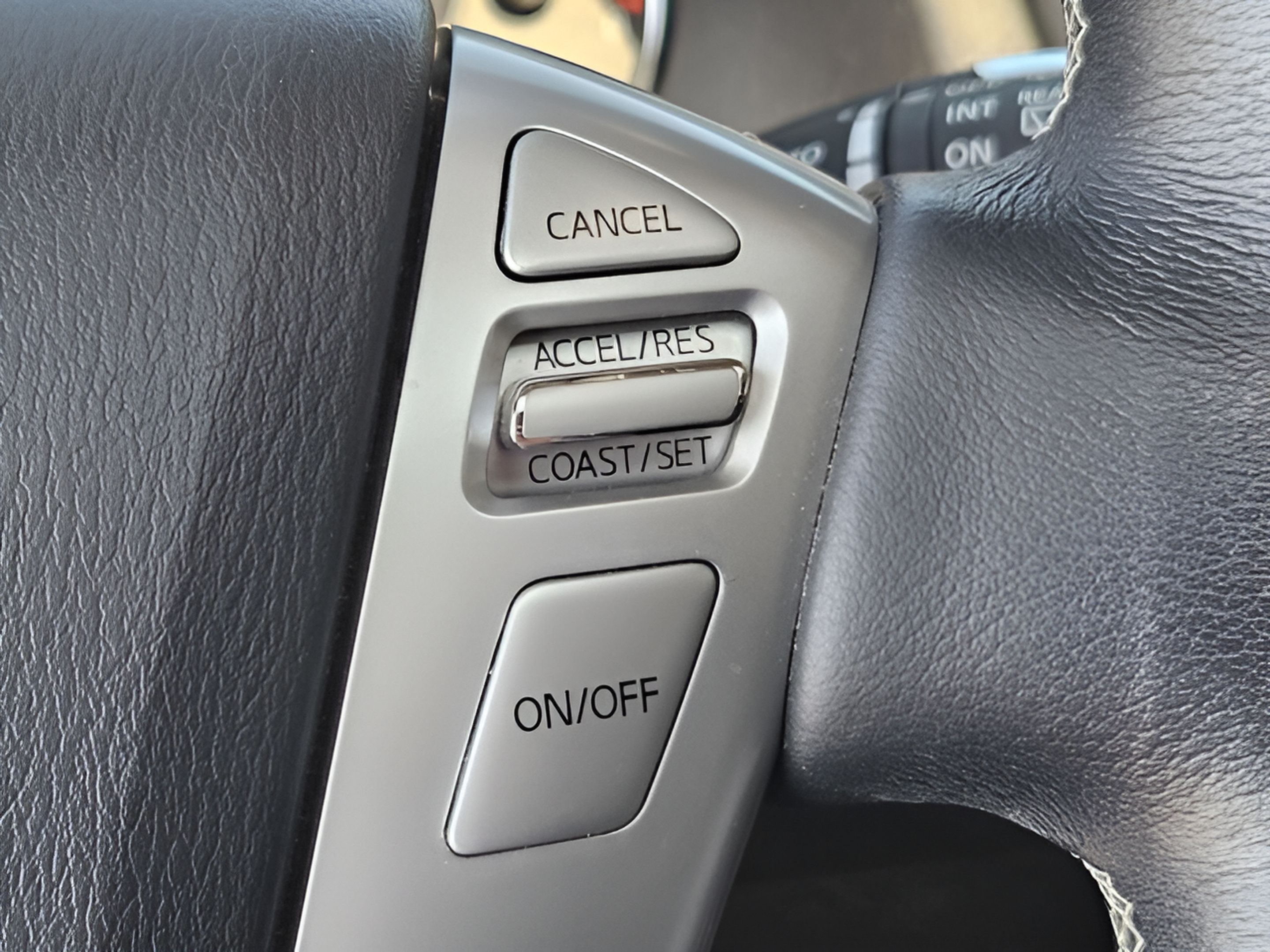 Used 2019 INFINITI QX80 Luxe w/ All-Season Package RWD image 25
