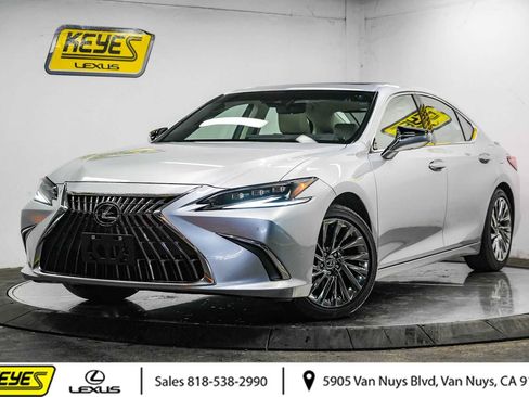 Used 2025 Lexus ES 300h w/ Accessory Package (Z2) FWD image 1
