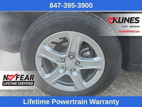 Used 2024 Jeep Compass Latitude image 10