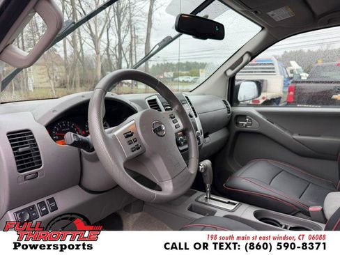 Used 2014 Nissan Frontier SV w/ SV Value Truck Package AWD/4WD image 20