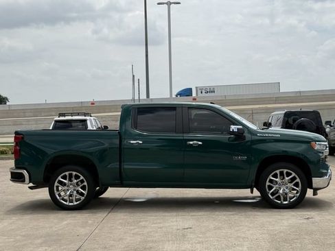 Used 2024 Chevrolet Silverado 1500 LT RWD image 4