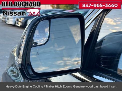 Used 2022 Jeep Grand Wagoneer Series III w/ Rear Seat Video Group 1 image 10