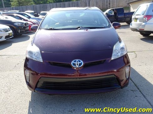 Used 2013 Toyota Prius Persona Series FWD image 2