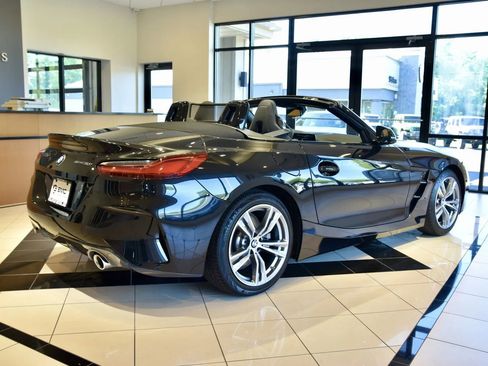 Used 2026 BMW Z4 sDrive30i RWD image 11