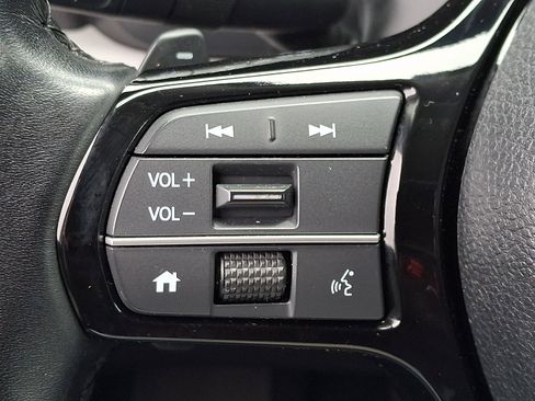 Certified 2025 Honda Pilot EX-L image 23