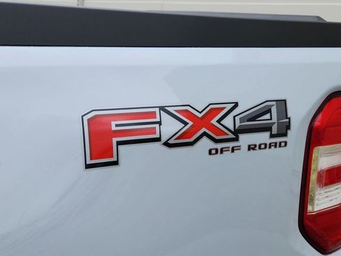 New 2025 Ford Maverick XLT w/ XLT Luxury Package image 12