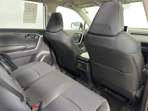 Used 2023 Toyota RAV4 LE image 27